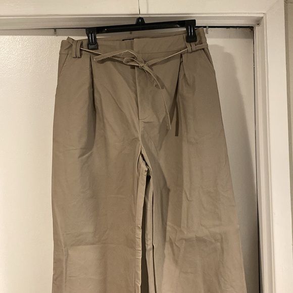 New with tag perfect for tall  woman’s leather style size 8 - Picture 3 of 4